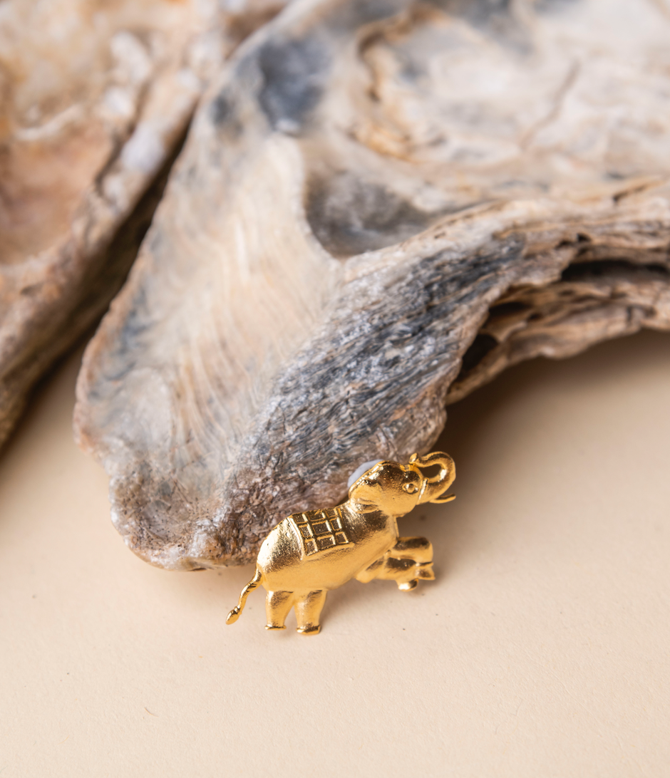 Asian elephant gold plated brass brooch